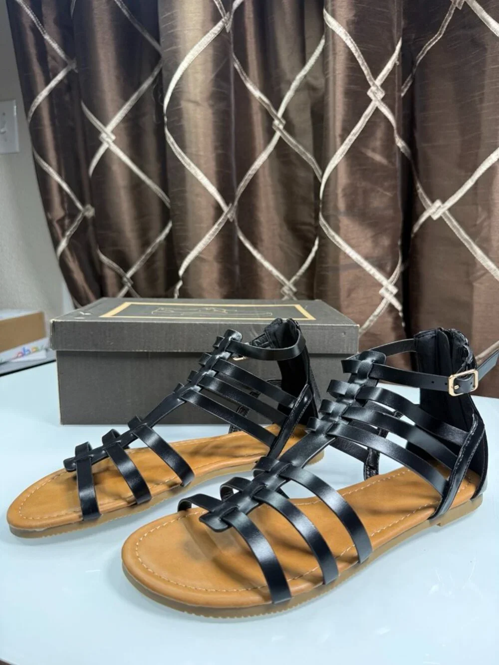 Black Gladiator Strappy Flat Sandals Ankle Zip Size 10